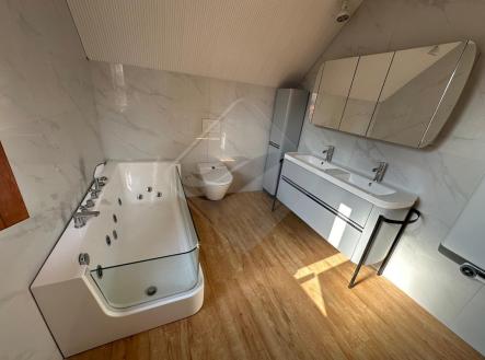 Prodej bytu, 3+kk, 84 m²