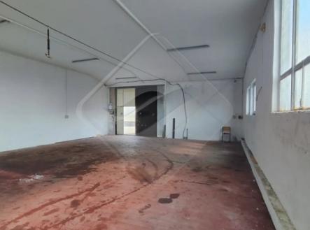 Pronájem - skladovací prostor, 120 m²