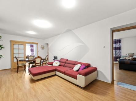 Prodej domu/vily, 213 m² obrázek