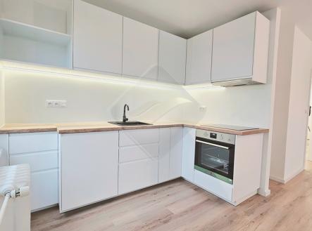 Prodej bytu, 3+kk, 86 m²