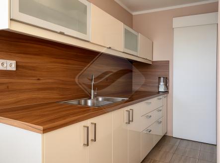 Prodej bytu, 3+1, 80 m² obrázek