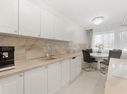 Prodej bytu, 5+kk, 112 m²