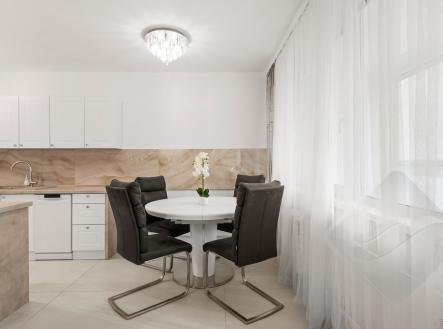 Prodej bytu, 5+kk, 112 m²