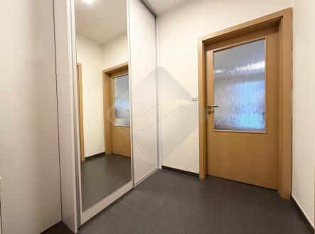 Prodej bytu, 1+kk, 32 m²