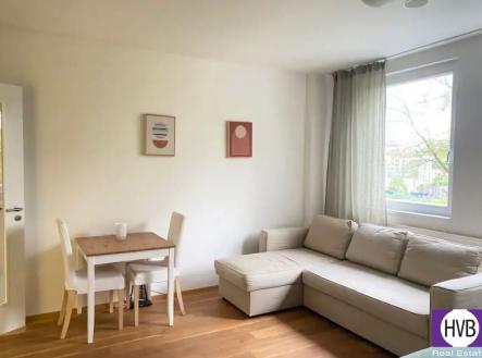 Pronájem bytu, 1+kk, 38 m²