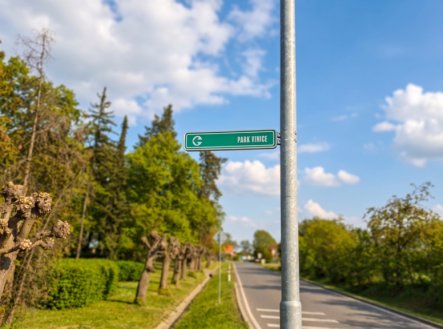 Prodej stavebního pozemku 940 m², Úvaly u Prahy, Praha – východ