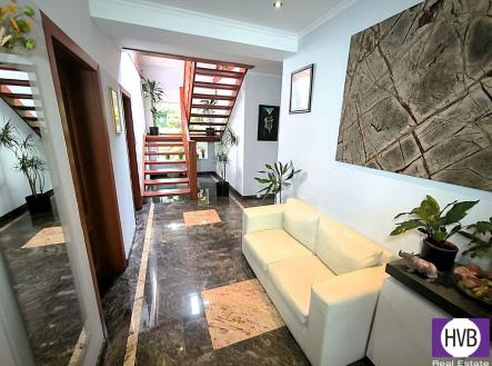 Prodej domu/vily, 340 m²