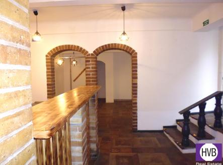 Prodej - restaurace, 139 m²