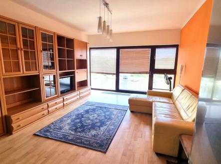 Pronájem bytu, 1+kk, 43 m²