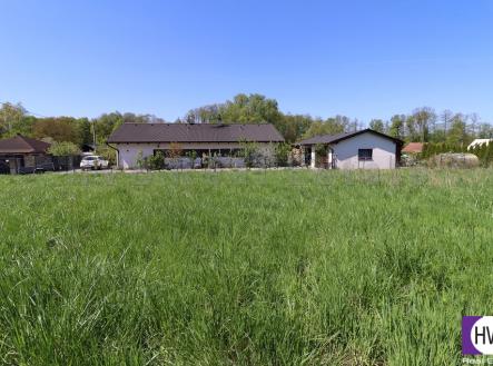 Prodej pozemku pro bydlení, 1 100 m²