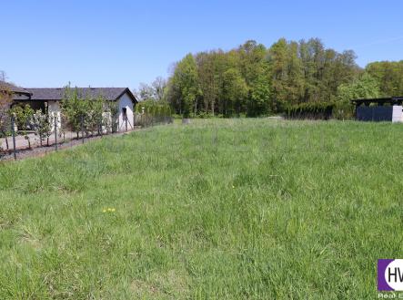 Prodej pozemku pro bydlení, 1 100 m²
