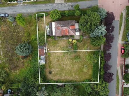 Prodej pozemku pro bydlení, 700 m²