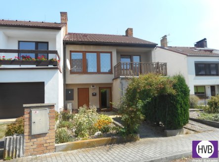 Prodej řadového RD 5+2, na pozemku 470m2 v Záhoří, okr. Písek