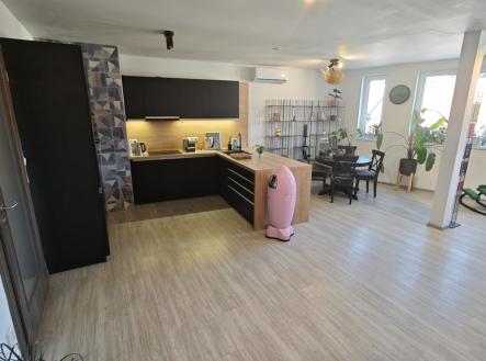 Prodej bytu, 2+kk, 87 m²