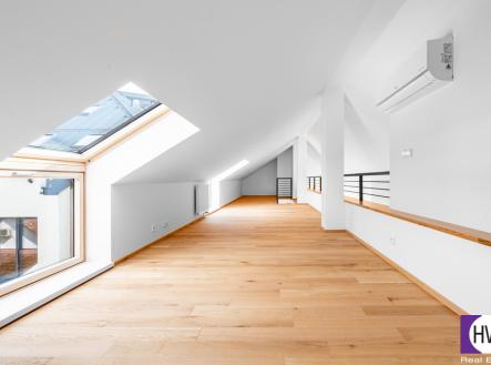 Prodej bytu, 3+kk, 107 m²