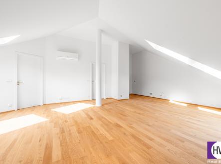 Prodej bytu, 2+kk, 66 m²