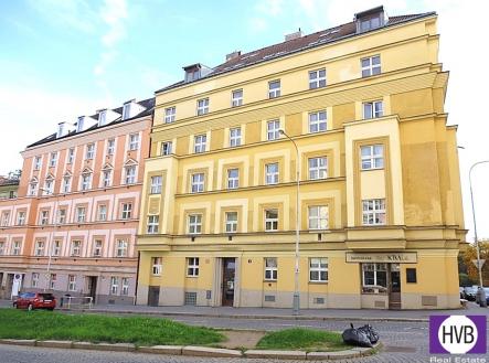 Pronájem bytu, 4+kk, 90 m²