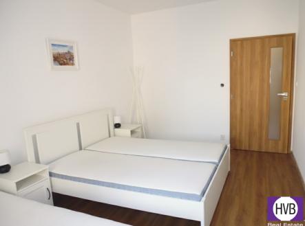 Pronájem bytu, 4+kk, 90 m²