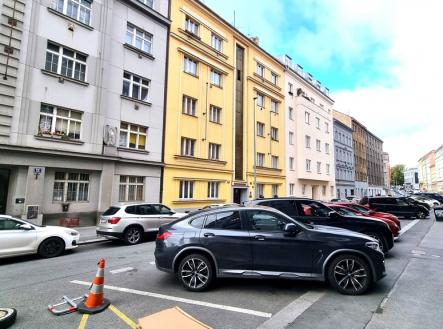 Pronájem bytu, 1+kk, 30 m²