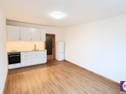 Pronájem bytu, 1+kk, 30 m²