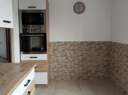 Pronájem bytu, 3+1, 92 m²