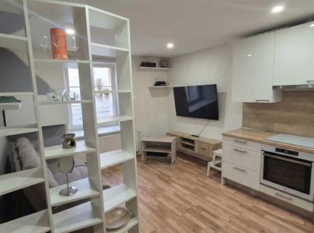 Pronájem bytu, 2+kk, 36 m²