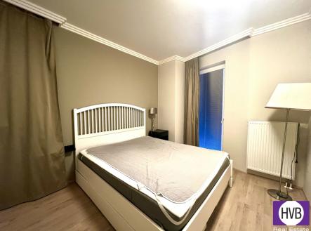 Pronájem bytu, 2+kk, 220 m²