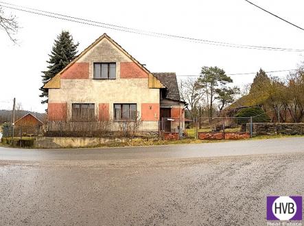 Prodej zemědělského objektu, 1 298 m²