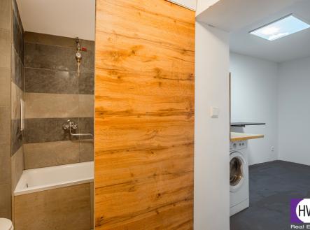 Prodej hotel, 12 m² obrázek