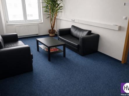 Pronájem kanceláře, 45 m²