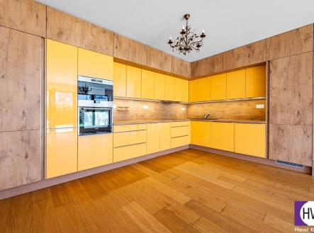 Pronájem bytu, 4+kk, 103 m²