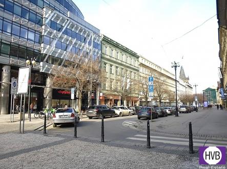 Prodej obchodní prostor, 104 m²