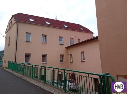 Prodej nájemního domu, 1 182 m²
