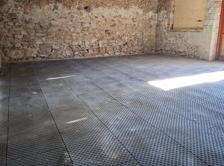 Pronájem skladu, 100 m²