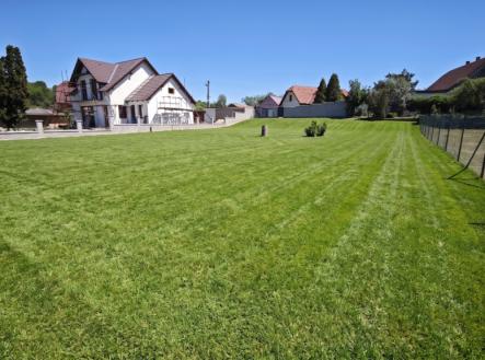 Prodej pozemku pro bydlení, 1 046 m²