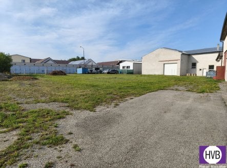 Pronájem komerčního pozemku 1700m2, Hodějovická, Pelhřimov