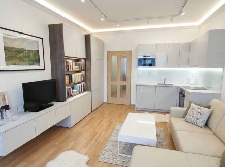 Prodej bytu, 2+1, 62 m²