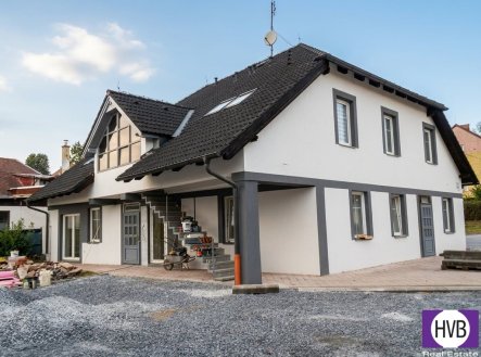Prodej nájemního domu, 340 m²