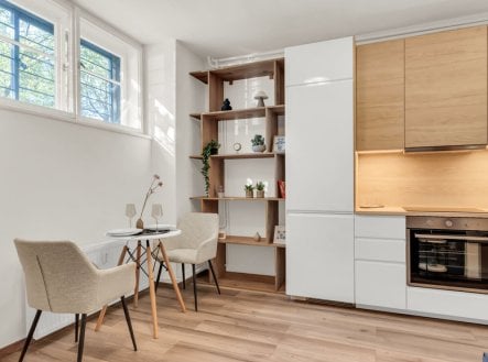 Prodej hotel, 30 m²