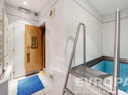 Prodej - hotel, 650 m²
