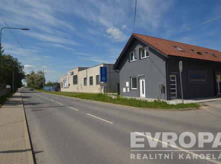 Pronájem - obchodní prostor, 37 m²