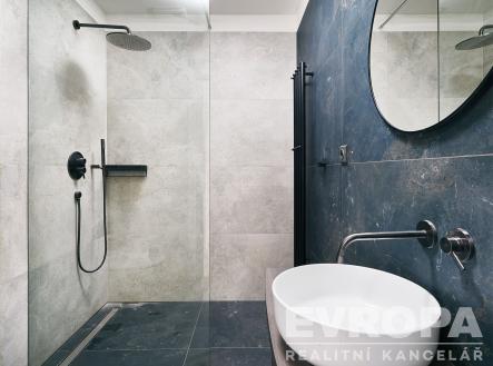 Pronájem bytu, 4+kk, 120 m²