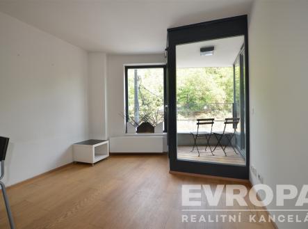 Pronájem bytu, 2+kk, 60 m²