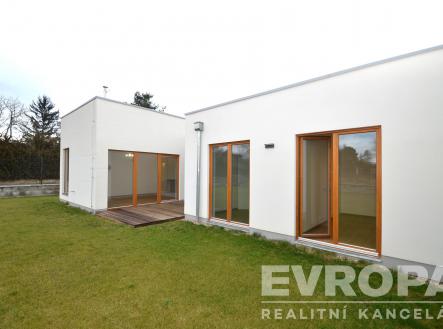 Pronájem - dům/vila, 83 m²