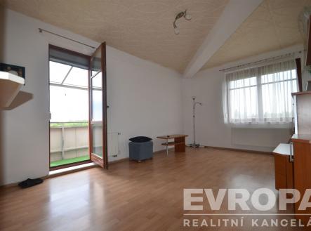 Pronájem bytu, 1+kk, 39 m²