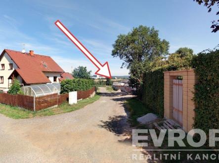 Prodej pozemku pro bydlení, 1 300 m²