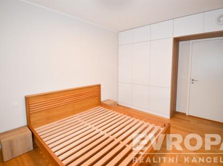 Pronájem bytu, 2+kk, 57 m²