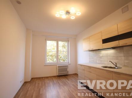 Pronájem bytu, 2+kk, 39 m²