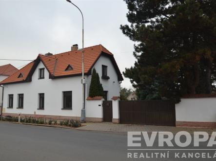 Prodej - dům/vila, 320 m²