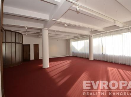 Pronájem obchodní prostor, 104 m²